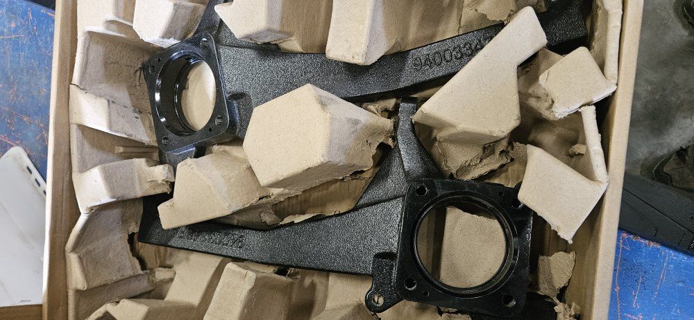 Tacoma lift kit steering knuckles