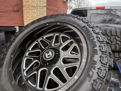 Wheels And Tires Hostile For Ford