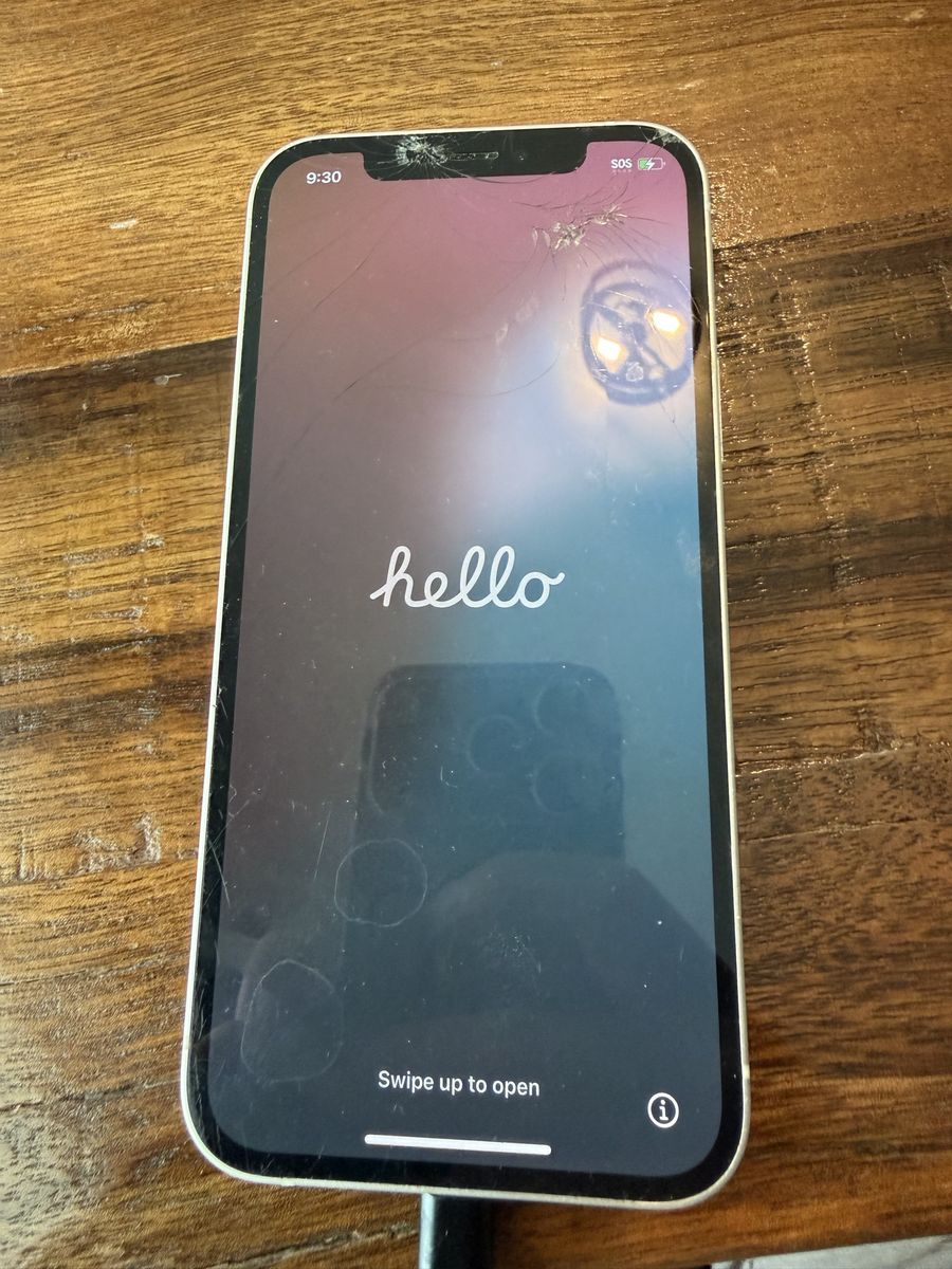Apple iPhone 12 - 64 GB