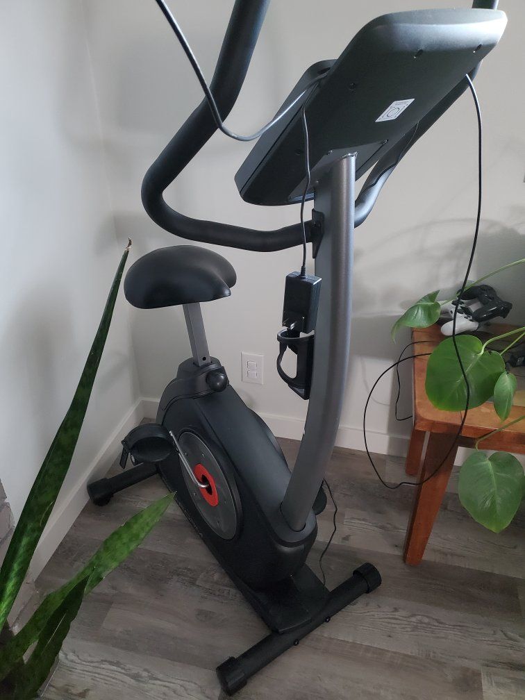 stationary excercise bike
