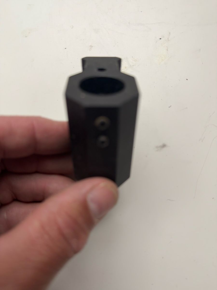 Main image 3