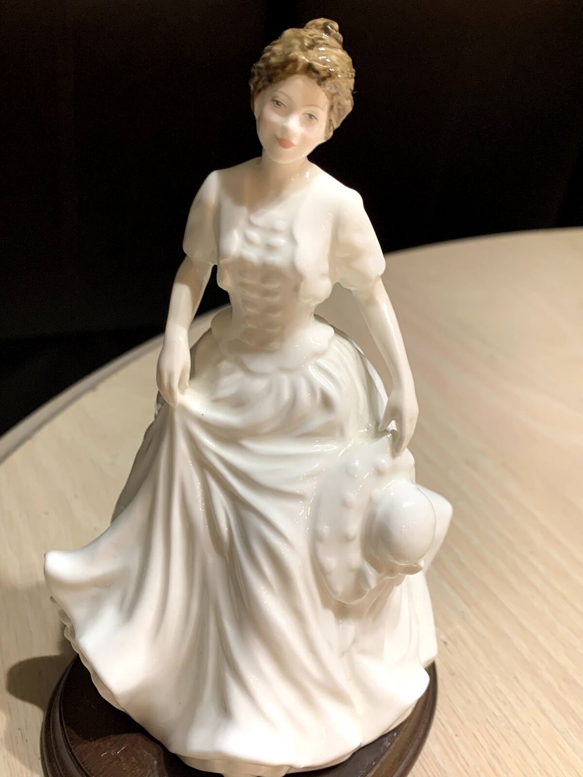 Vintage Royal Doulton Harmony HN4096 Figurine from 1997 - Collectors Club Exclusive