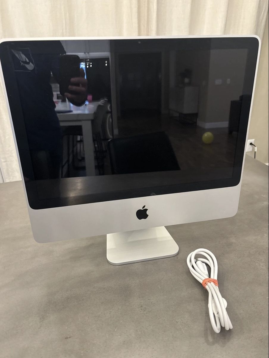 Apple iMac 20” 2.4 Ghz / 4GB RAM / 250GB HD / SD / AP / BT - MB323LL/A - A1224