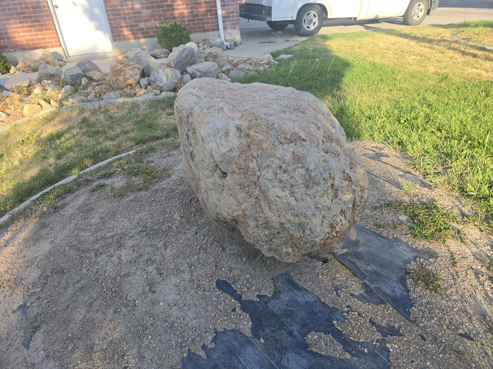 Main image 4