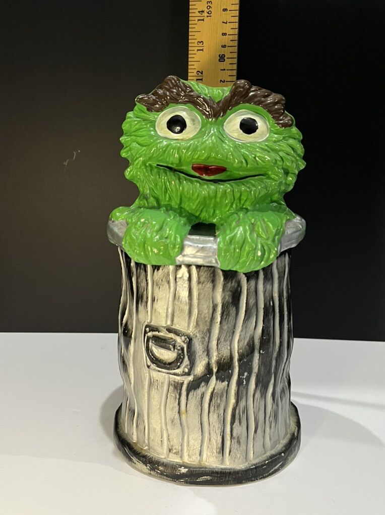 Vintage Oscar the Grouch ceramic cookie jar.