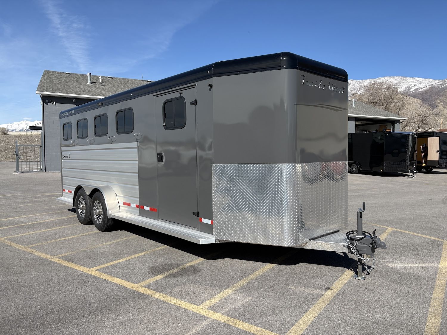 2026 Trails West Sierra II 4-Horse