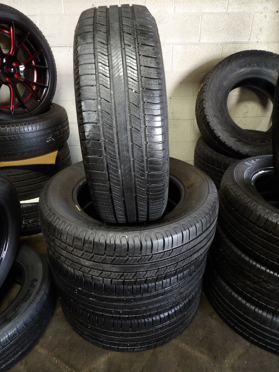 235/65R18 MICHELIN DEFENDER 2 SET OF USED TIRES
