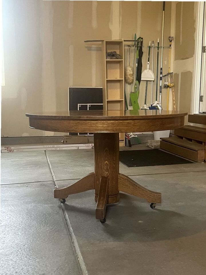 Main image 1