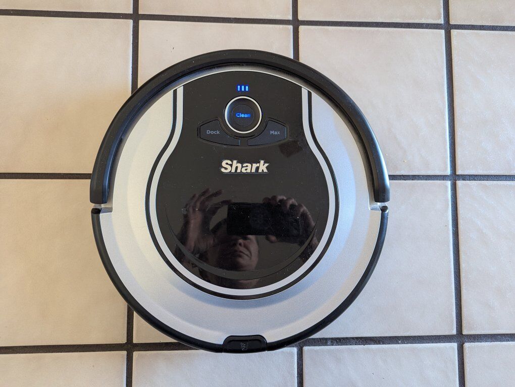 Shark Ion Robot Vacuum RV720_N