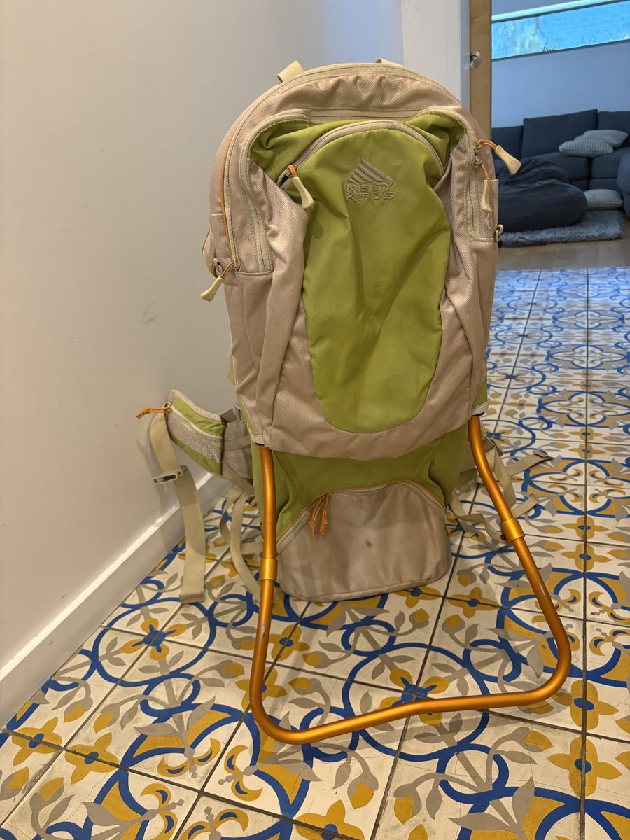 Kelty hiking backpack carrier