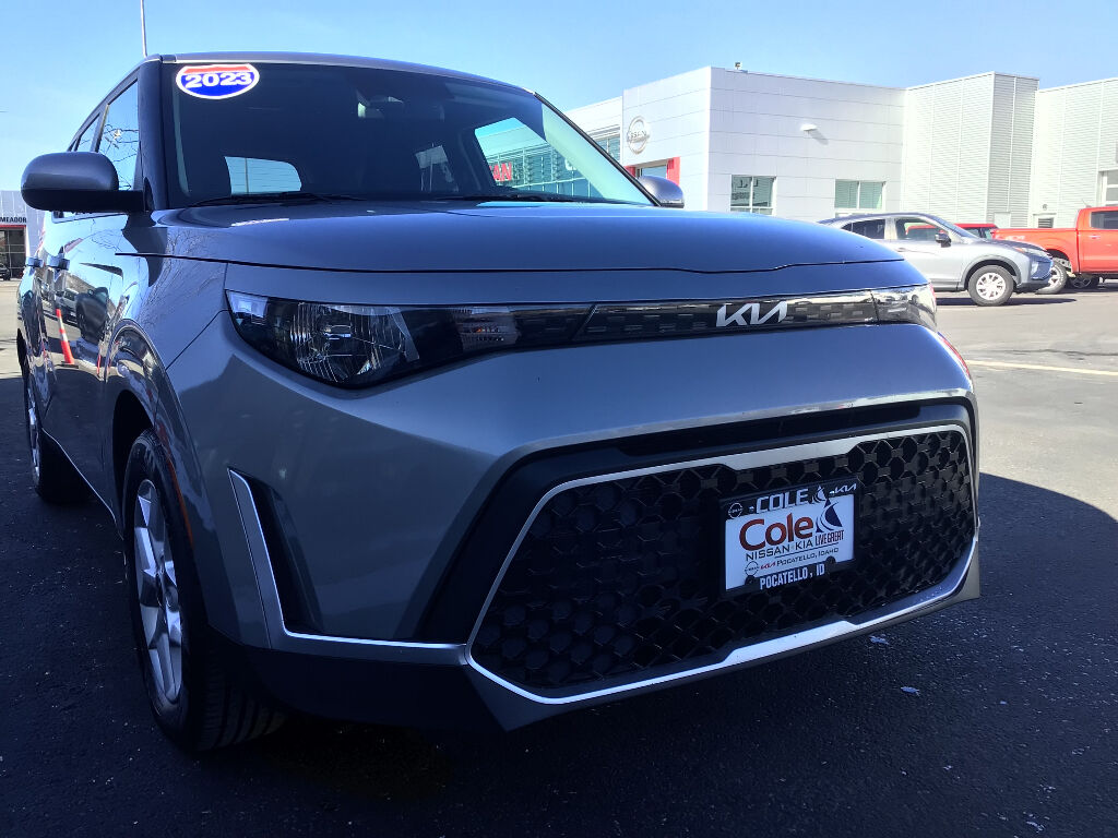 2023 KIA SOUL LX