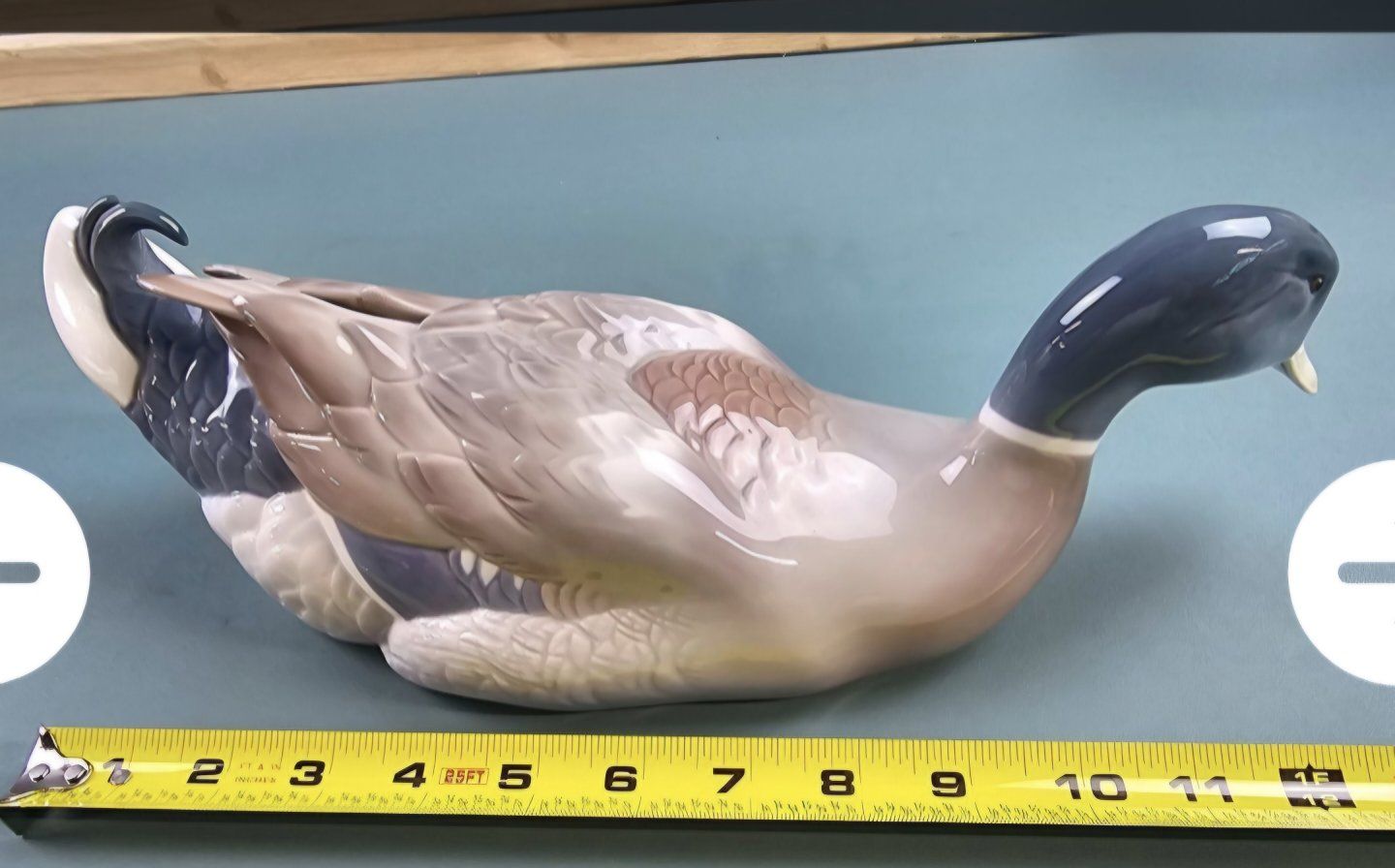 Main image 3
