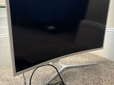 Samsung S27E591C 27" Curved LED Monitor 1080p, White - Used
