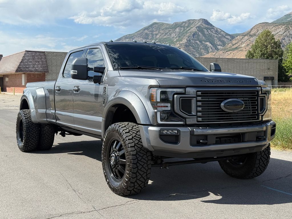 2022 Ford F-450 Lariat