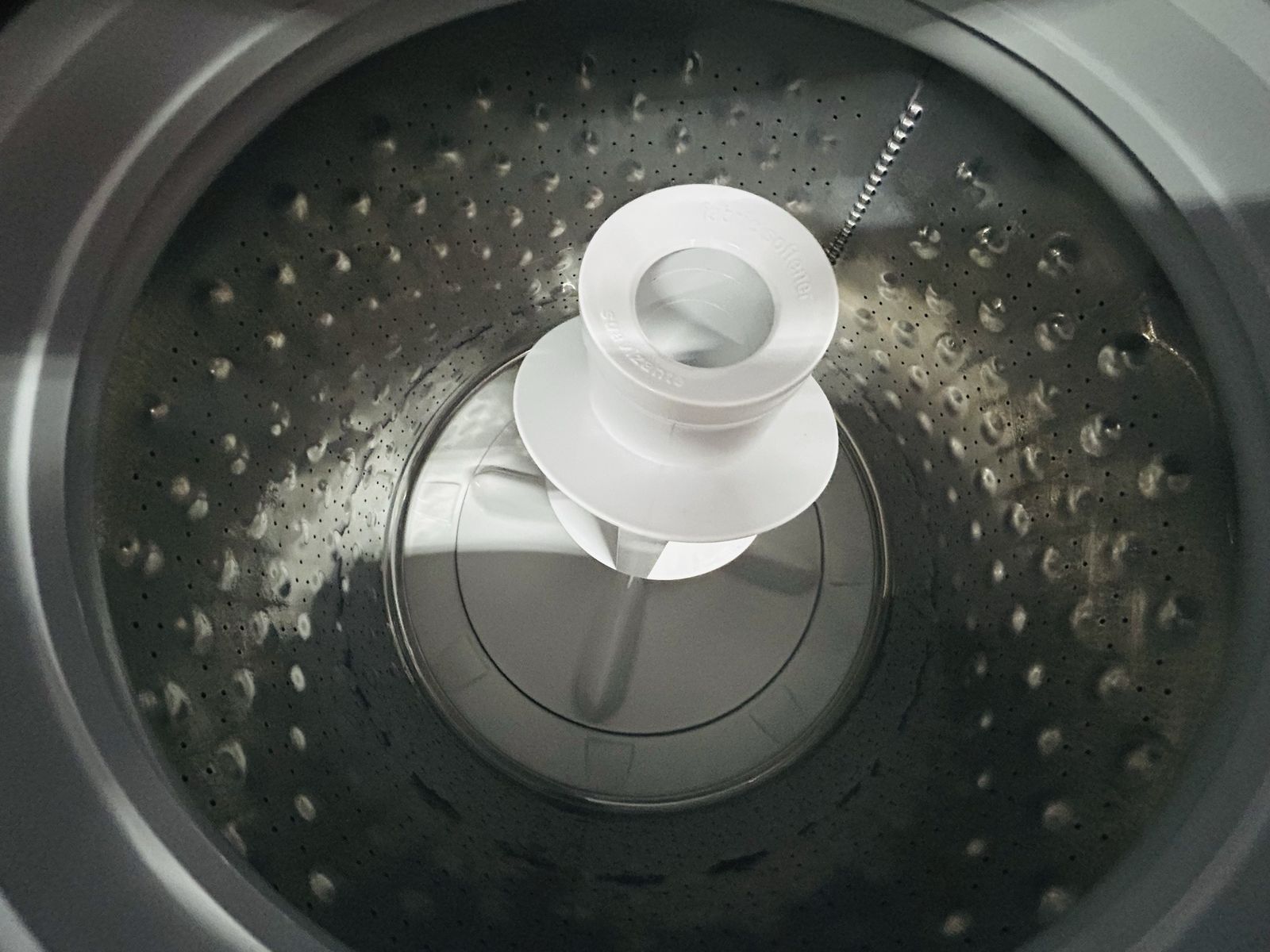 Main image 3