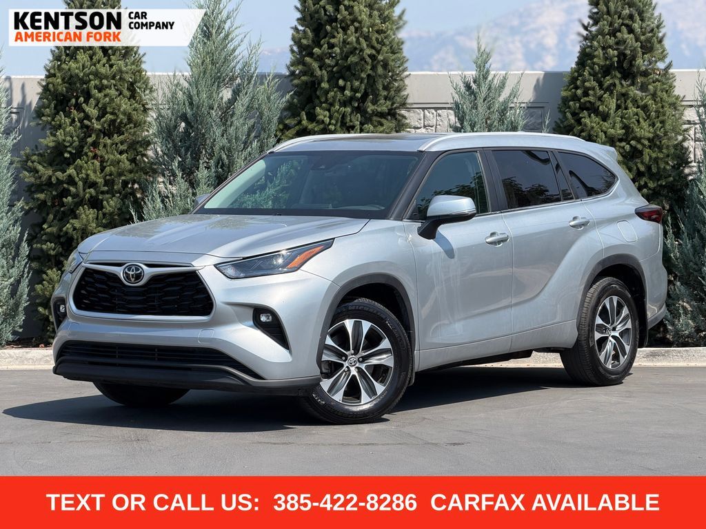 2025 Toyota Highlander XLE
