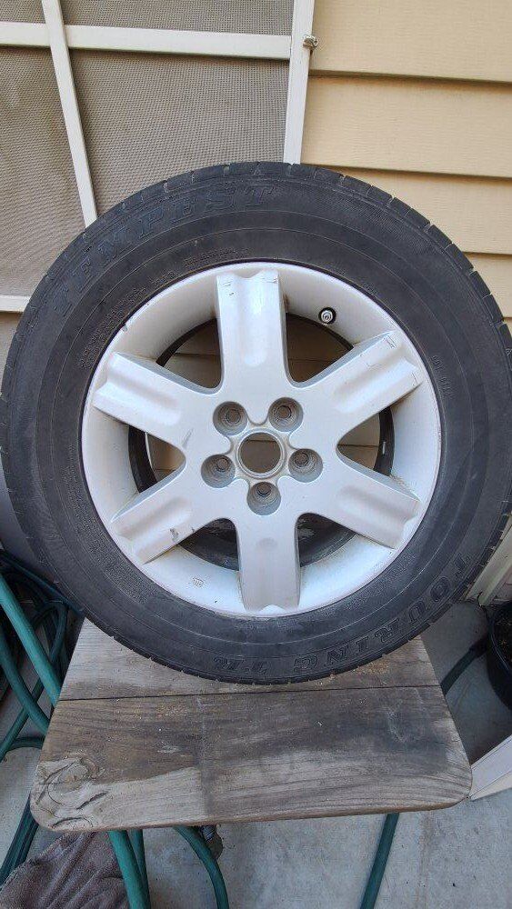 Touring RT Tire with Rim