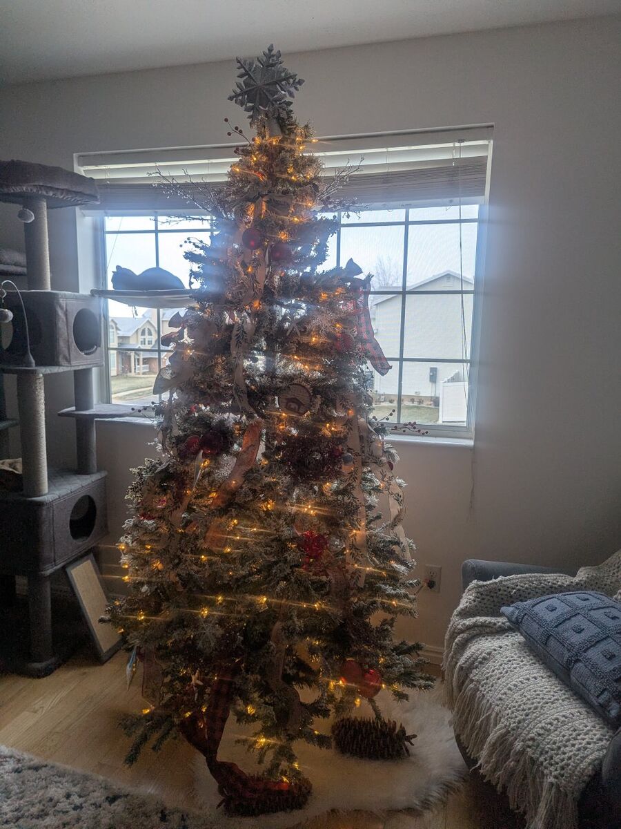 7.5 ft. Christmas Tree Flocked and lit with Decor