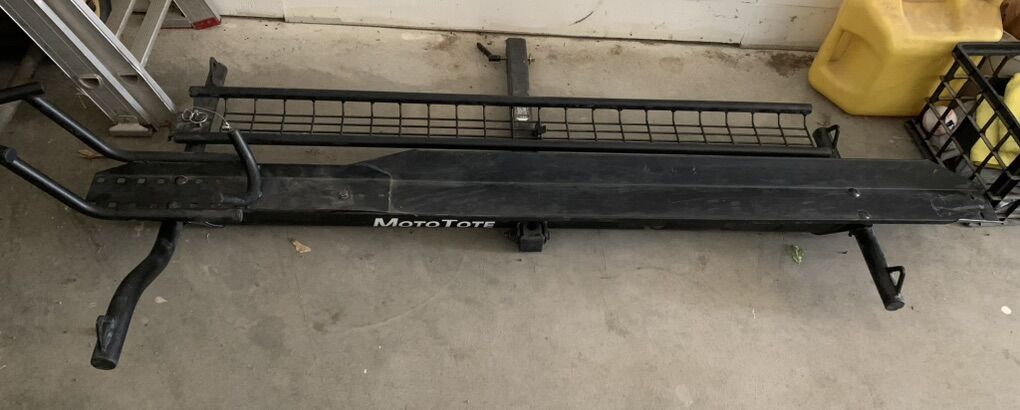 MotoTote M3 Motorcycle Hitch Carrier