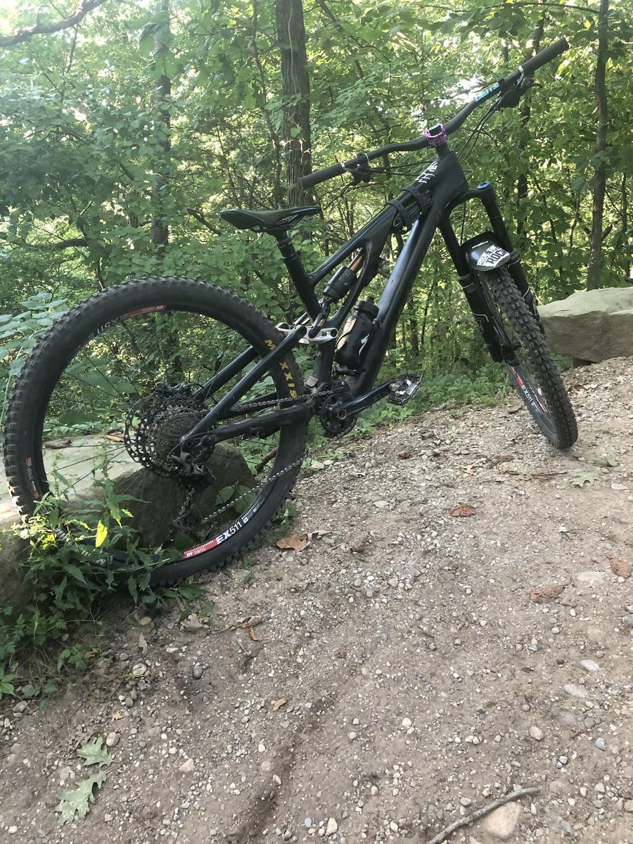 Specialized Stumper Jumper EVO Comp (Carbon) 160mm/158mm Full Suspension Mountain Bike - Size S4, Black, Deity Components