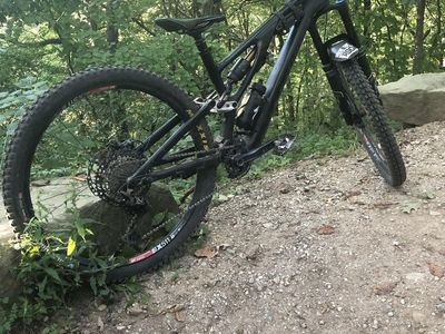 Specialized Stumper Jumper EVO Comp (Carbon) 160mm/158mm Full Suspension Mountain Bike - Size S4, Black, Deity Components