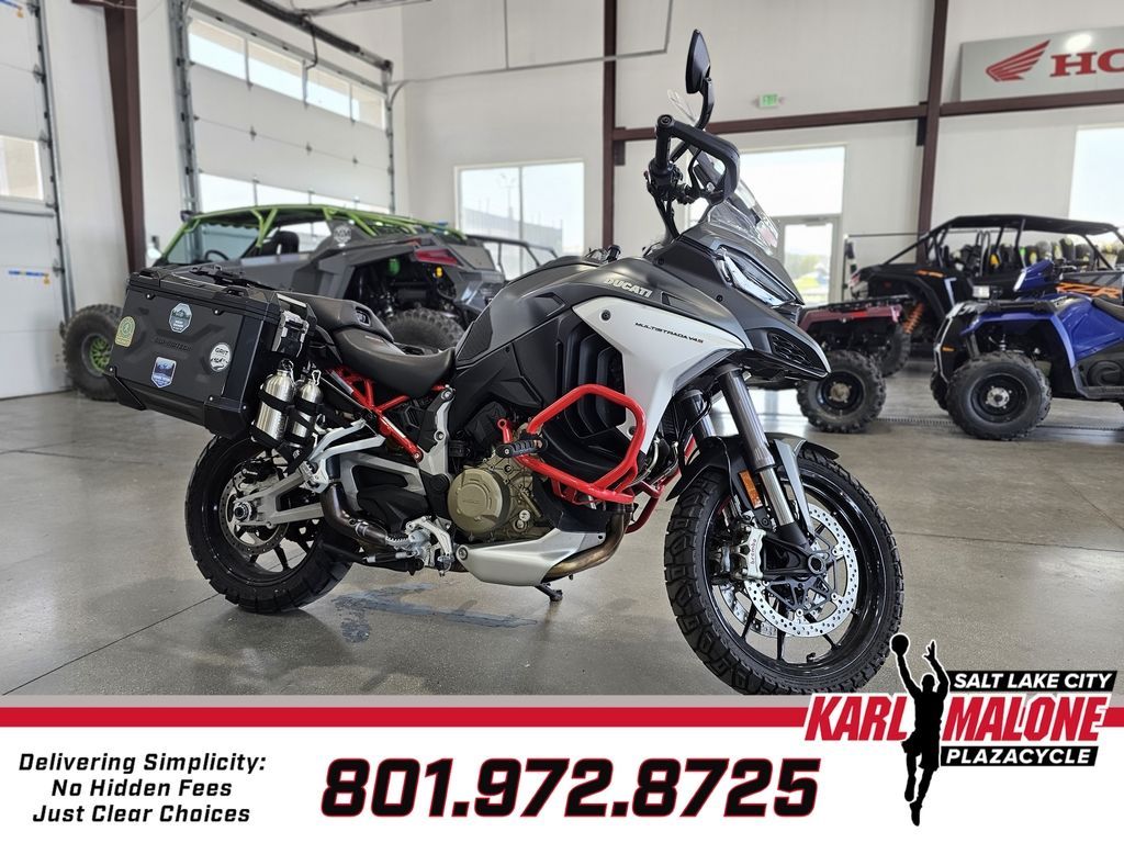 2022 Ducati Multistrada V4 - UD14168-C