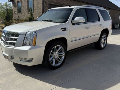 2012 Cadillac Escalade Platinum