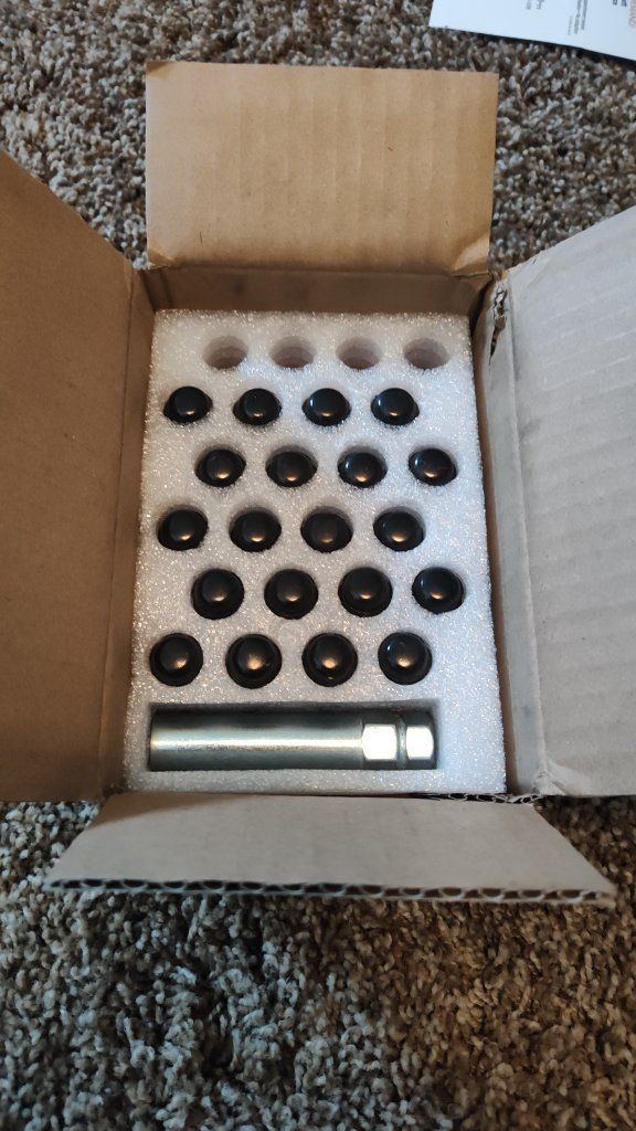 set of 20 black slotted lug nuts with key m12x1.5