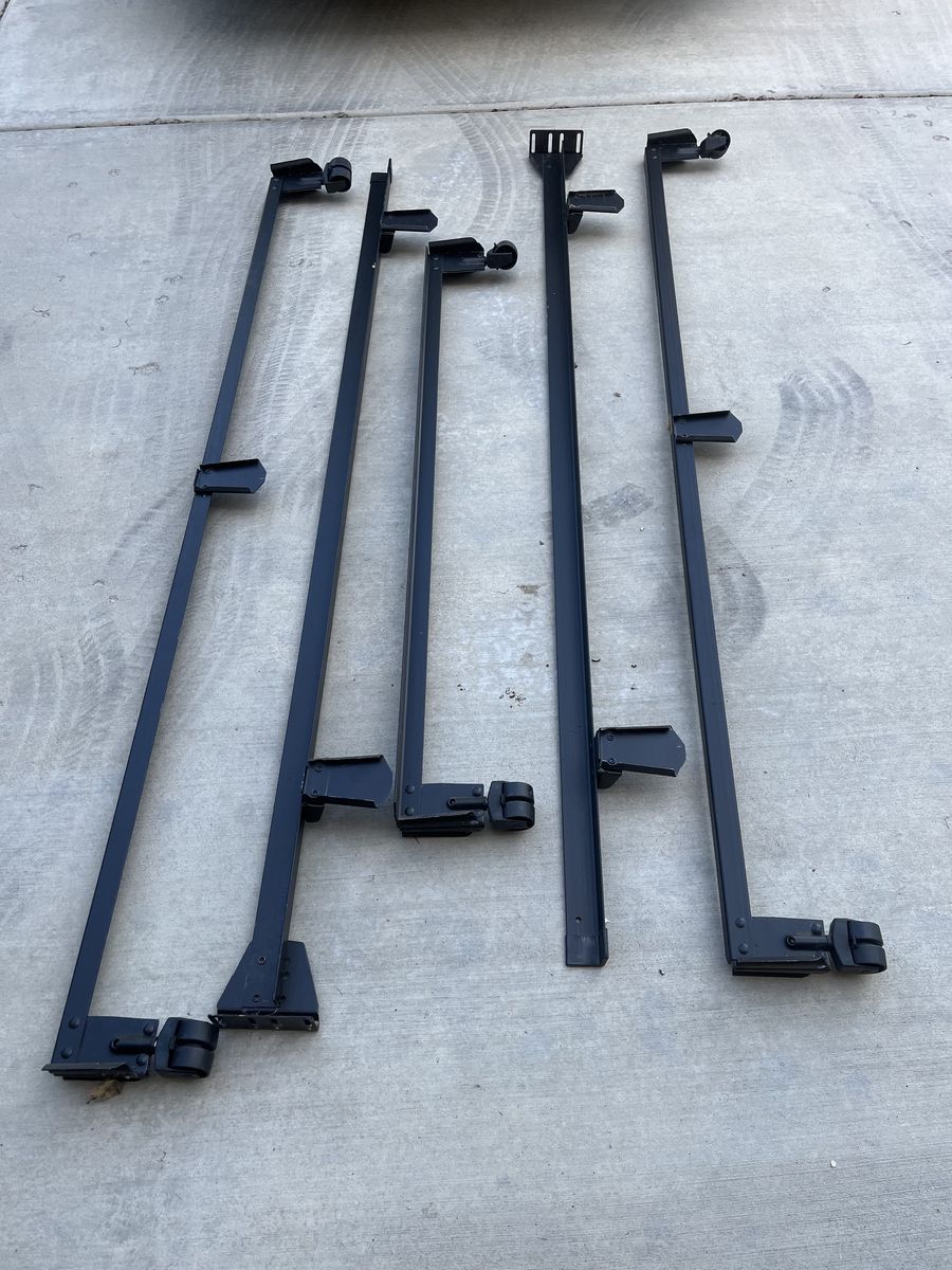 King metal bed frame
