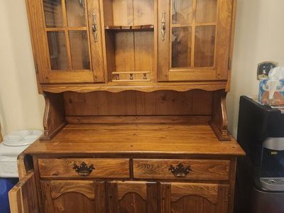 Vintage Solid Oak China Hutch- Excellent Condition