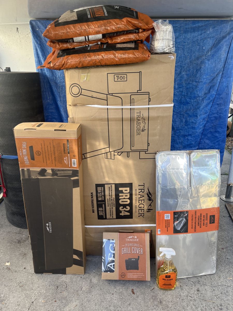 Traeger Pro 34 NIB Full Set Up