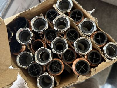 25 unit Copper Press, Water Connectors 3/4" I.D. SS FLEX WITH 3/4" FIP X 7/8" COPPER PRESS X 24"