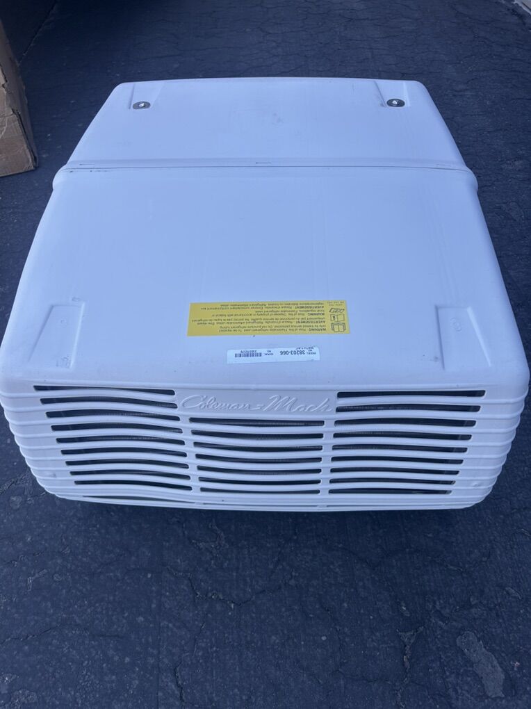 RV A/C, Coleman Mach 3 13,500 btu