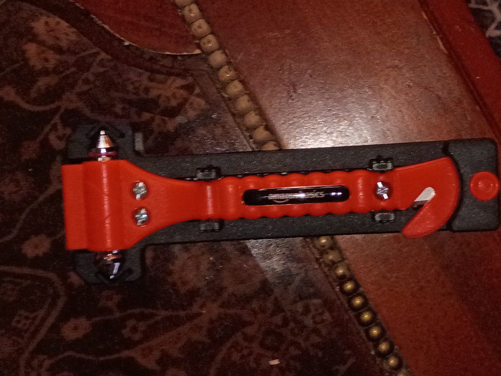 emergency hammer and seat belt cutter for vehicle