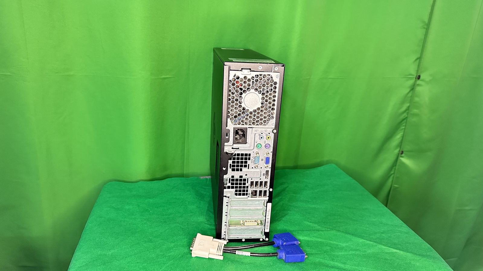 Main image 3