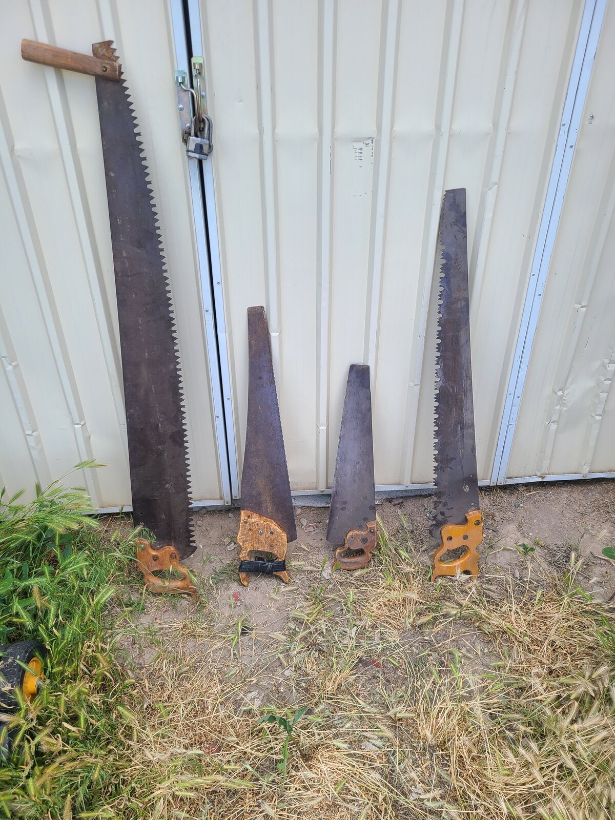 Antique saws