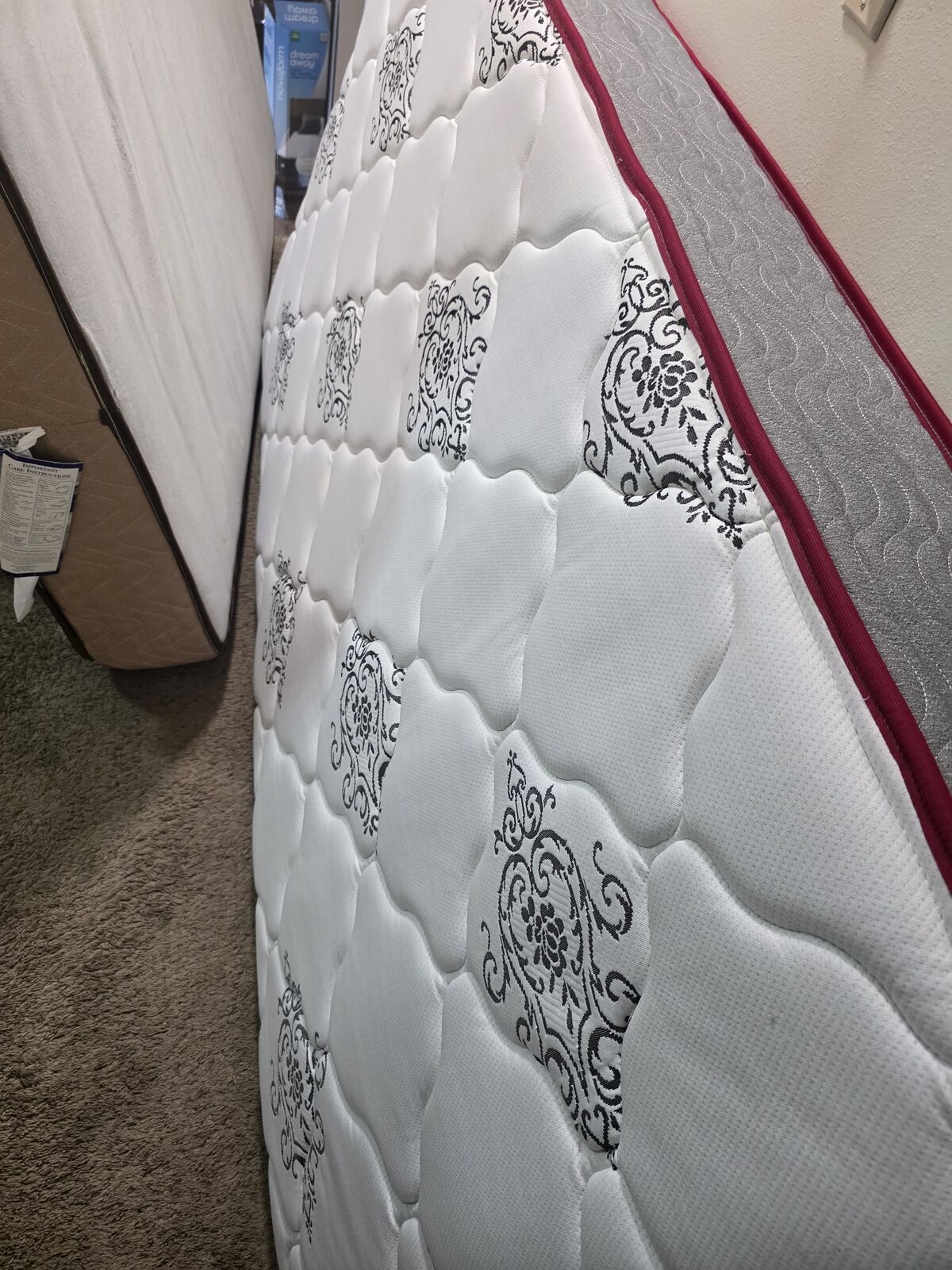 Twin mattresses- hardly used