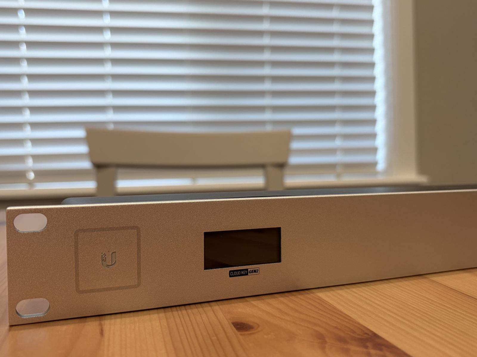 Ubiquiti Unifi Cloudkey Gen 2+ with rackmount
