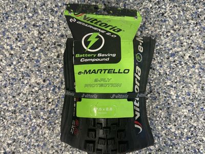 Vittoria e-Martello 27.5 x 2.6 Tire