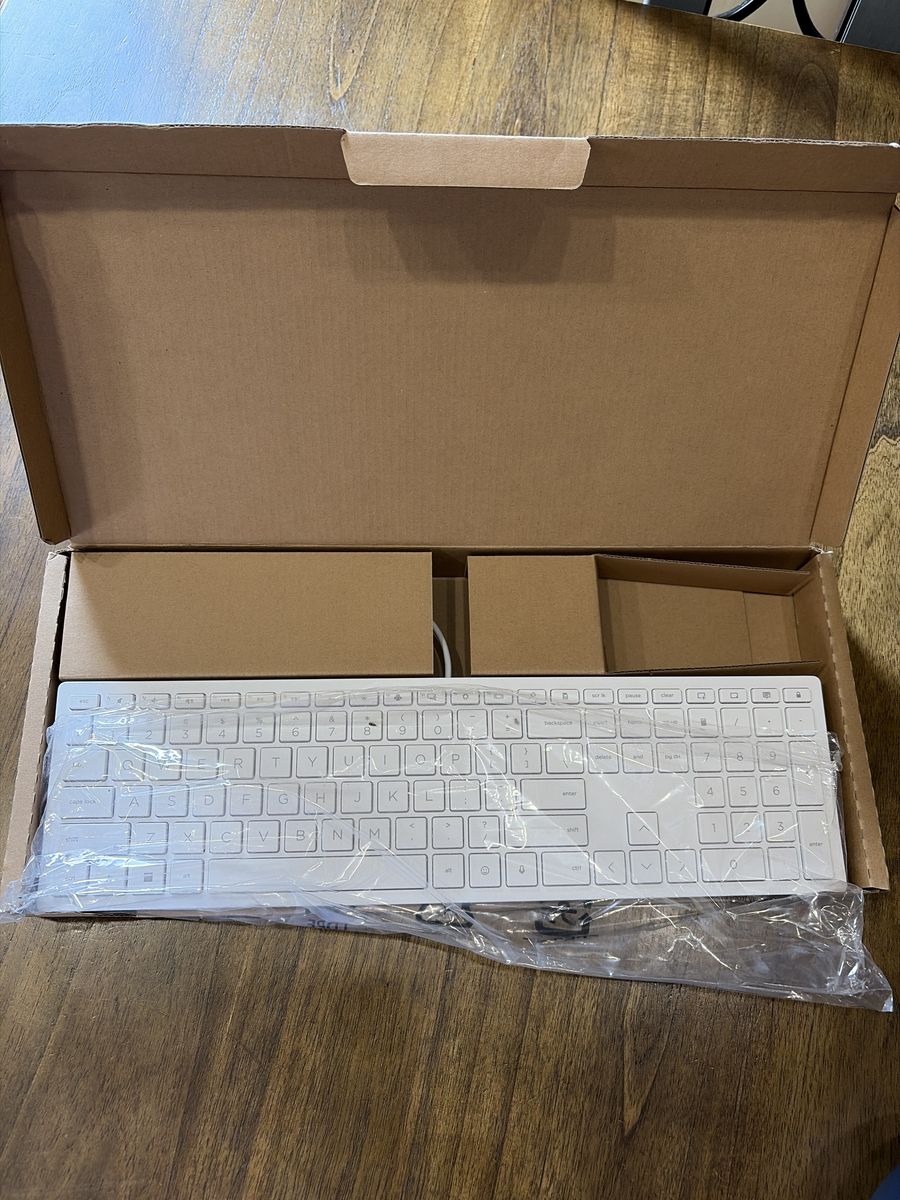 Brand New HP Slim Desktop Keyboard (White) - Unused