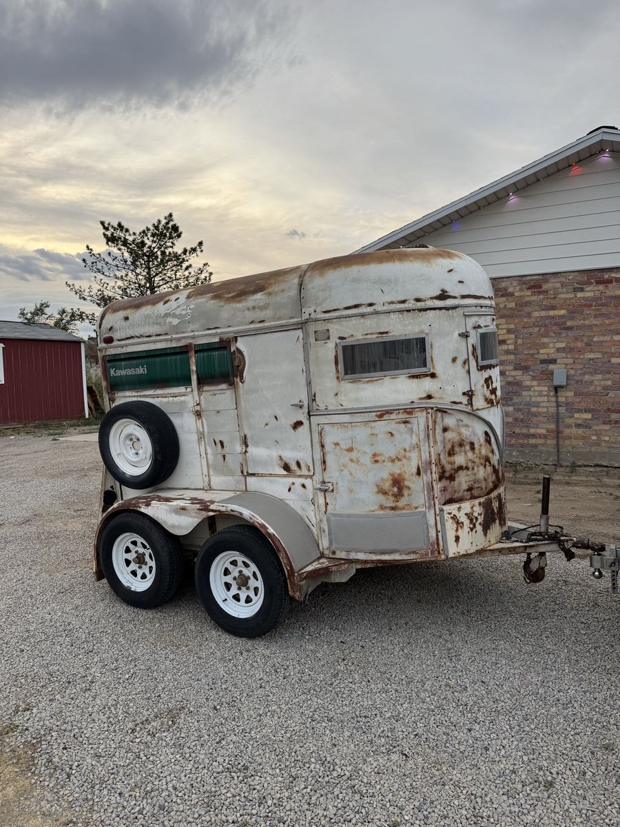 Horse trailer