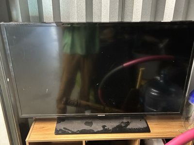 Samsung TV 40 inch