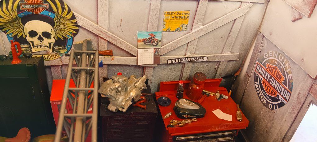 Main image 6