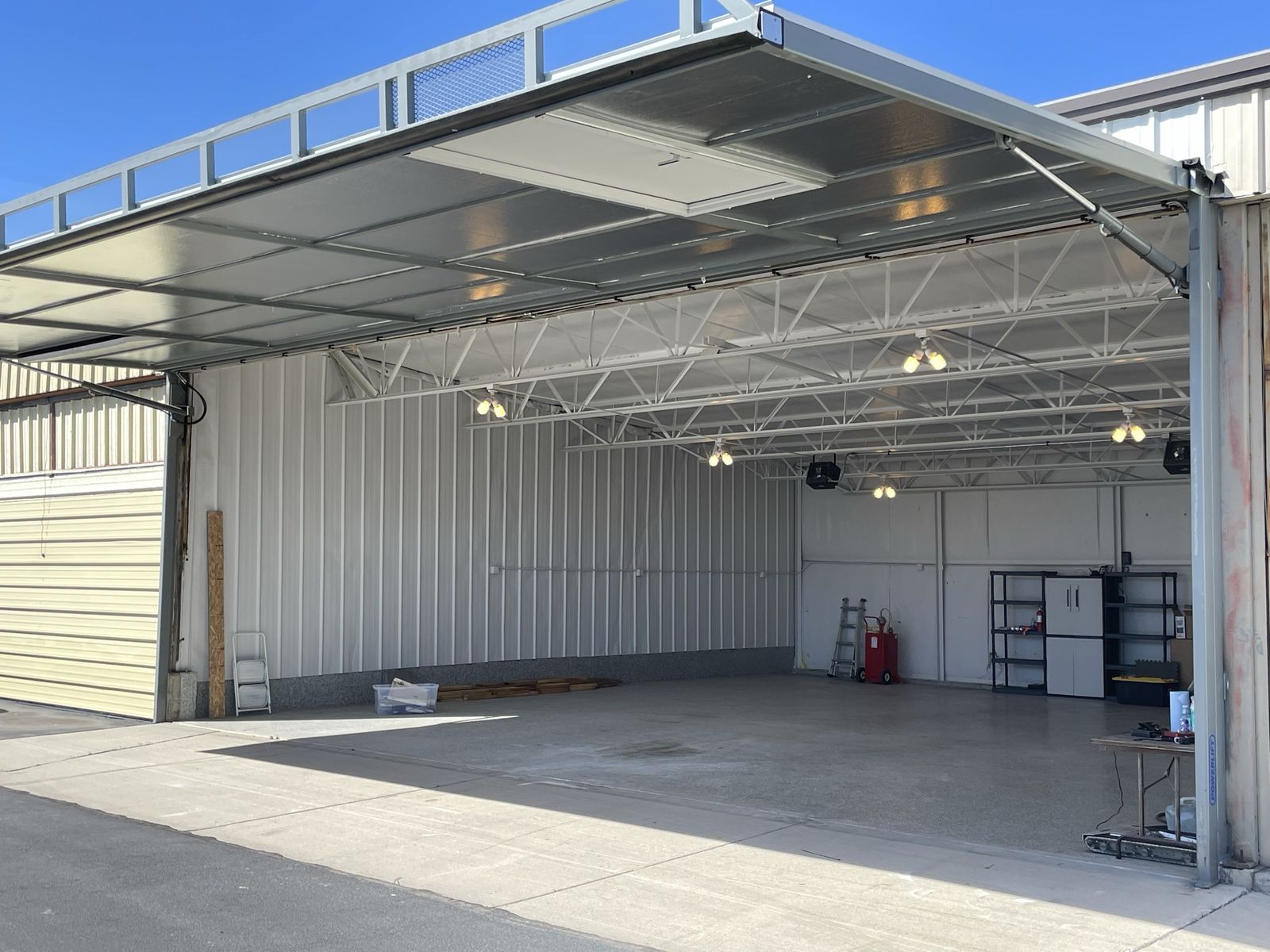40’x40’ hangar for sale at KSPK - Spanish Fork