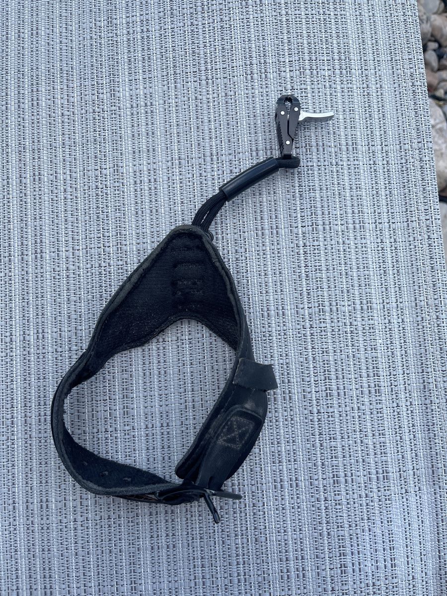 Used Archery Release Aid - Black Adjustable cobra release