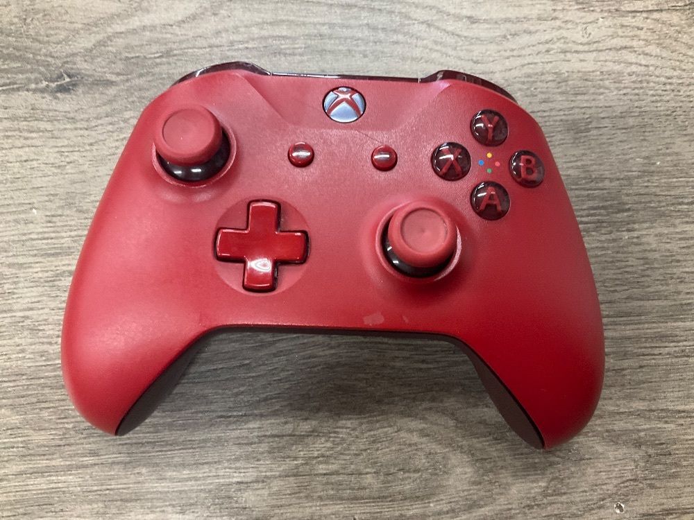 XBOX ONE CONTROLLER- NO BACK