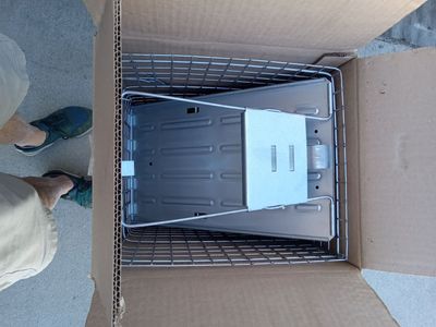 Havahart trap door cage, large. NEW in box