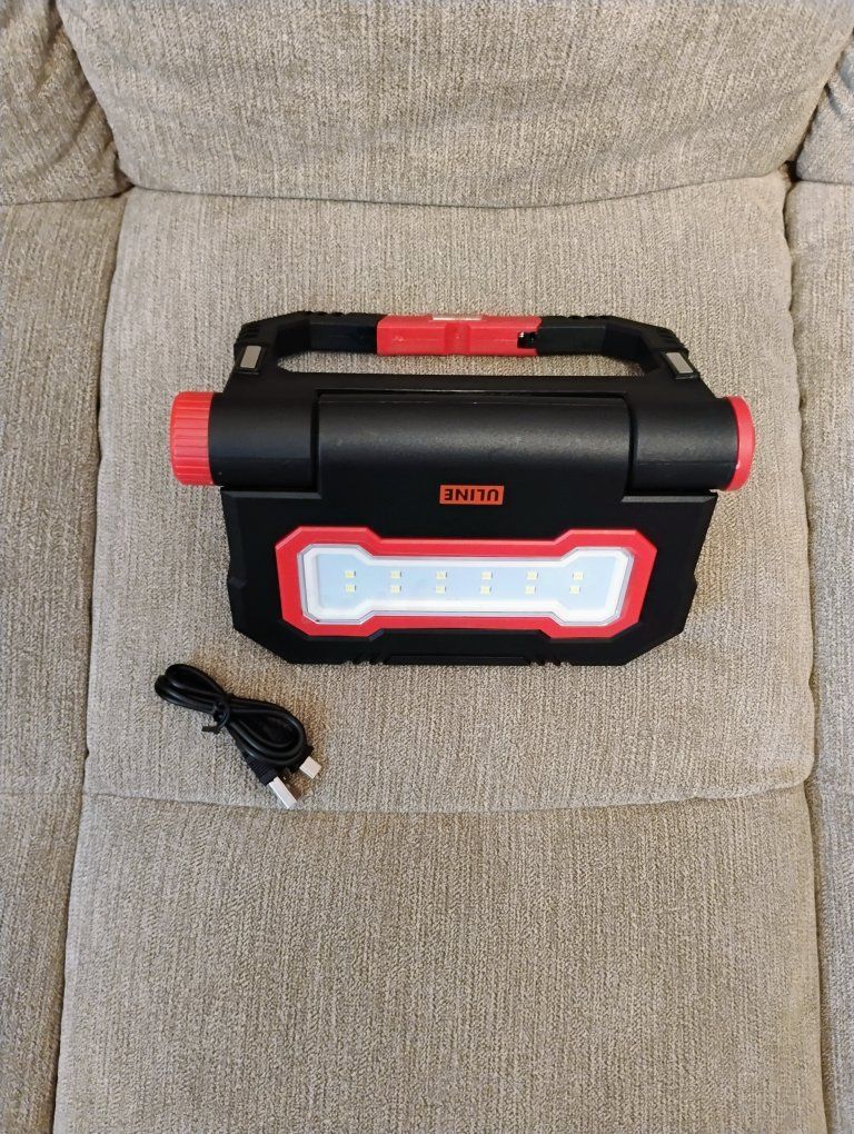 Uline H-10115 Portable LED Work Light Rechargeable with USB Charging Cable