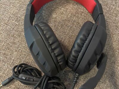 Like New Nubwo Gaming Headset