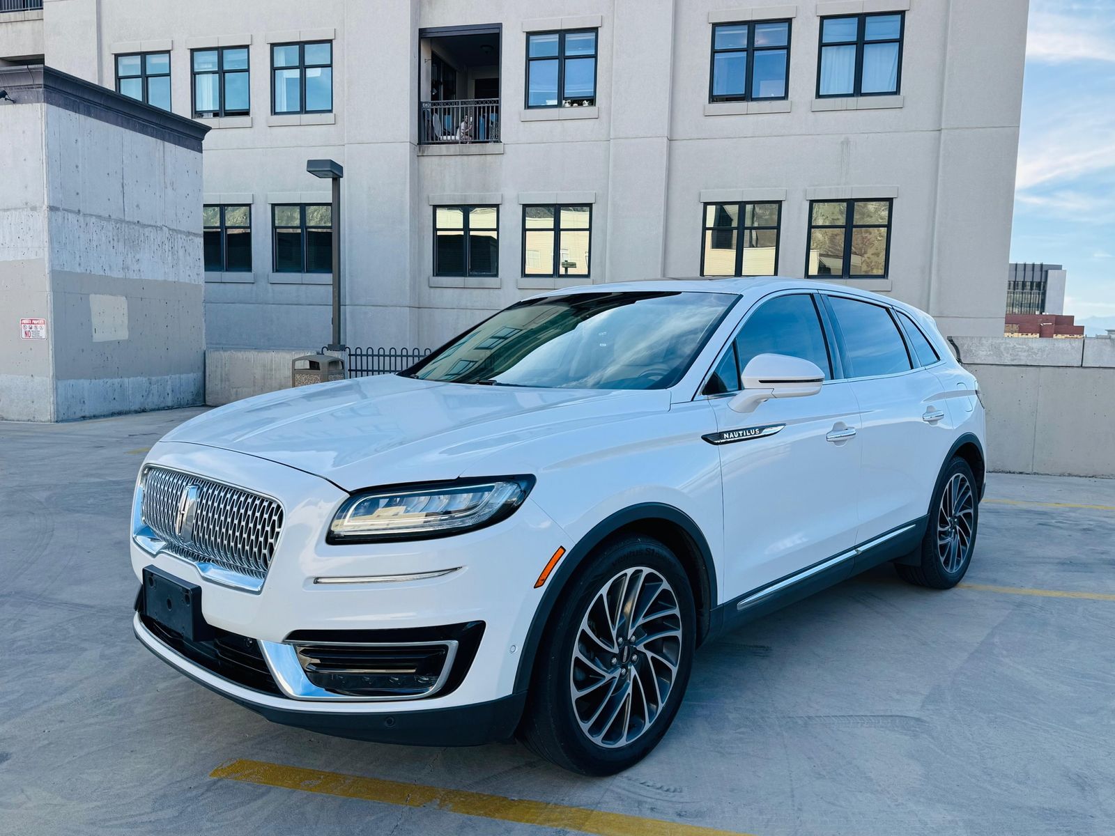 2019 Lincoln Nautilus Reserve
